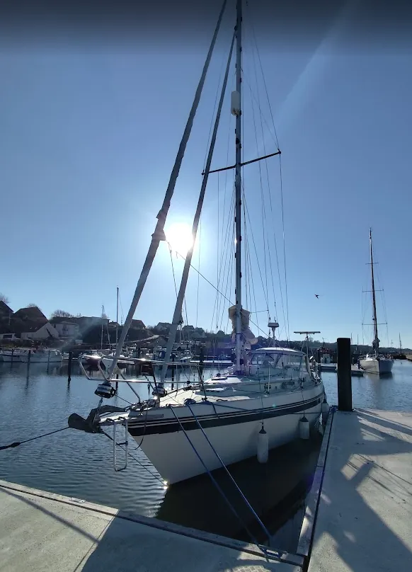 Perfil lateral del Finnsailer 34